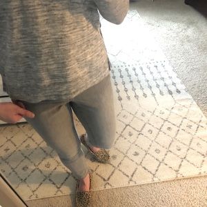 Universal Thread ankle jeans size 6R